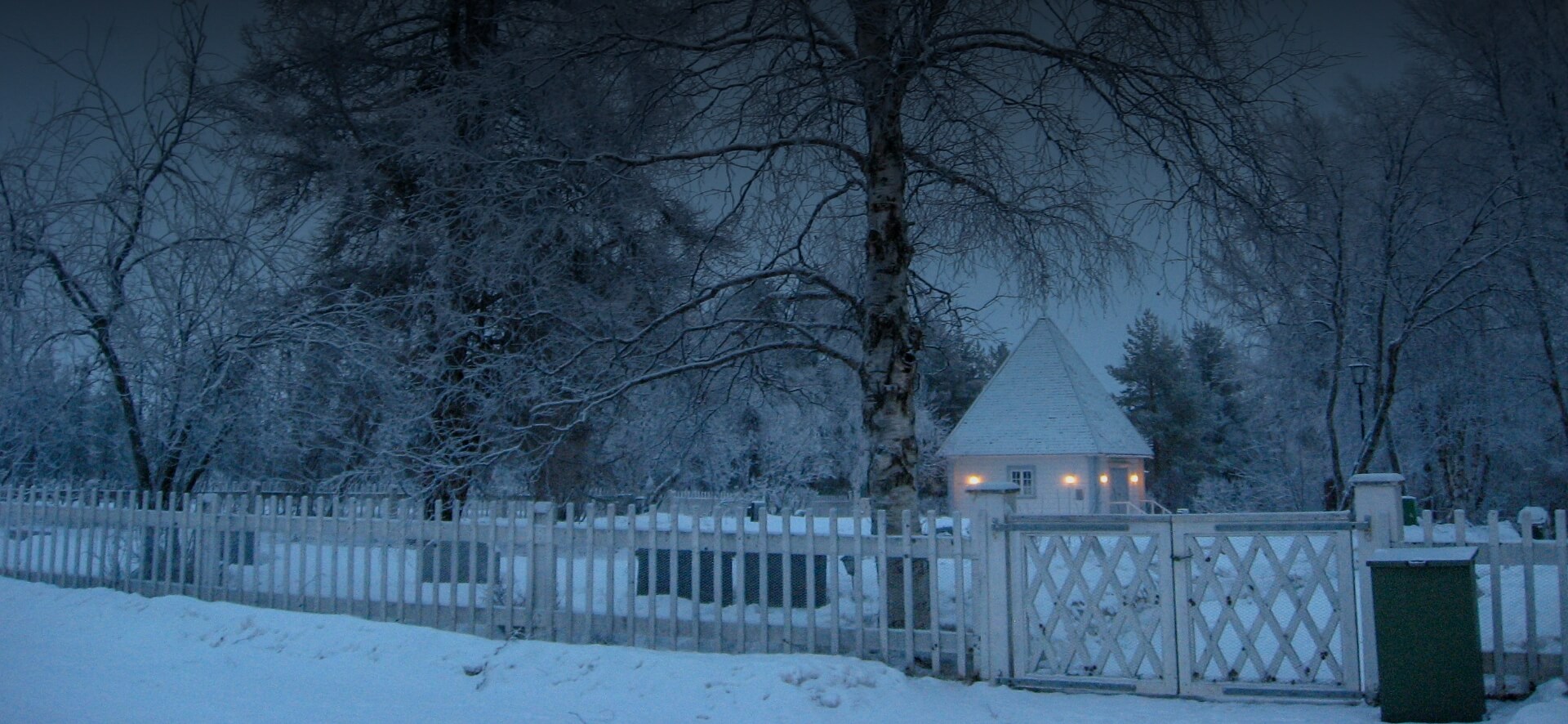 One house in a snowy northeastern town that still has power